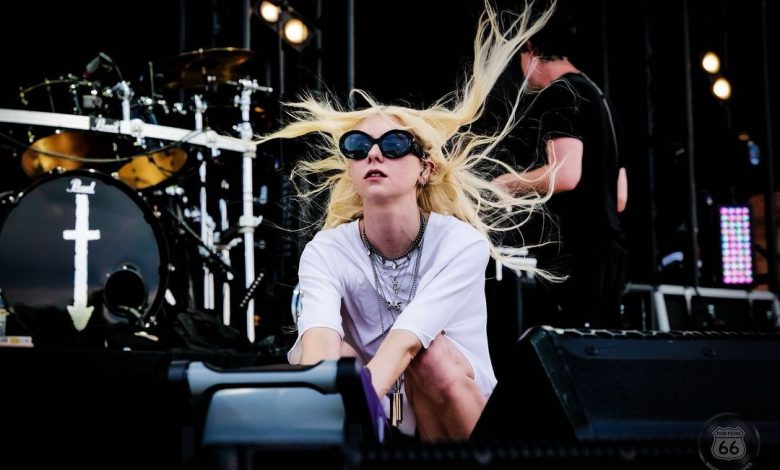 taylor momsen pretty reckless other worlds